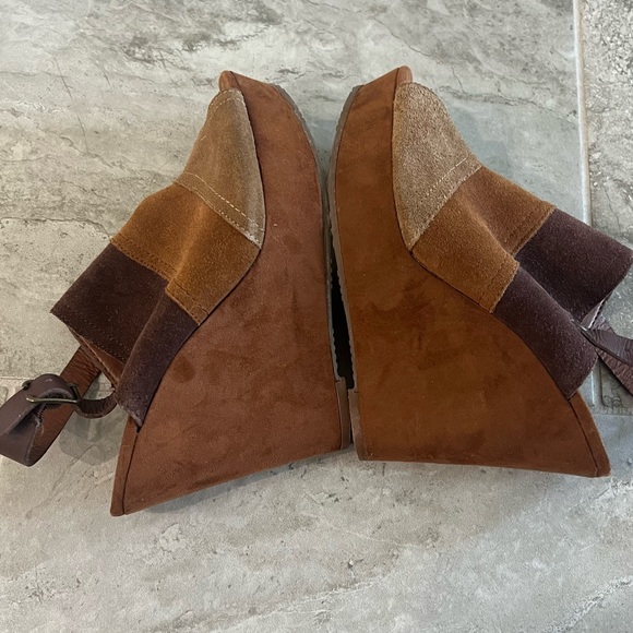 Lucky Brand - Platform Sandals - Picture 8 of 13